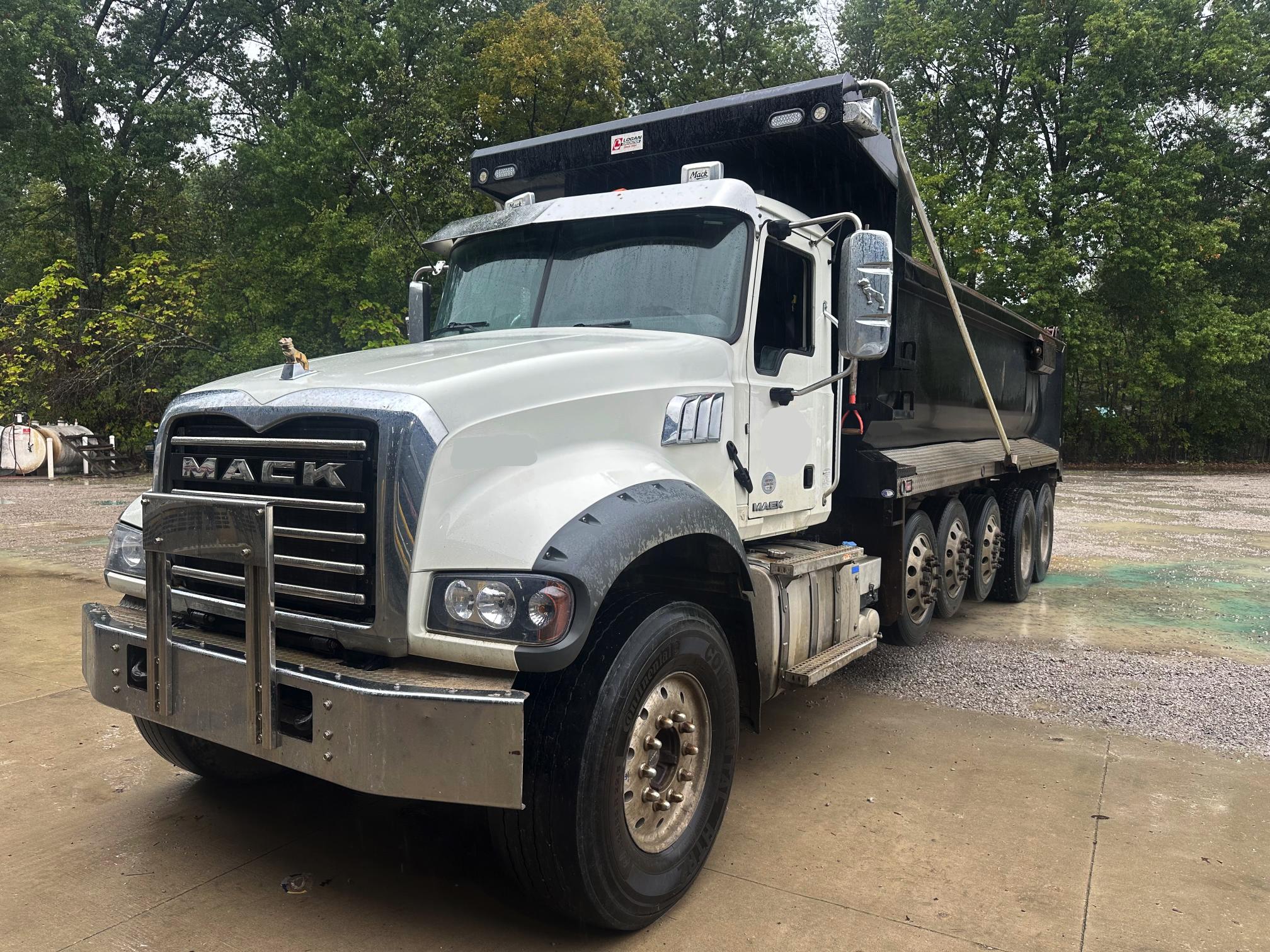 2018 MACK Granite GU713 - Image 3